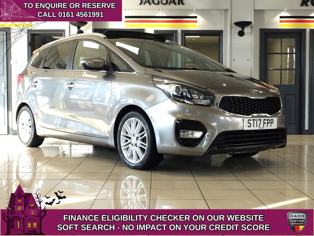 Used Kia Carens 2017 for sale - 76223279: Photo 1