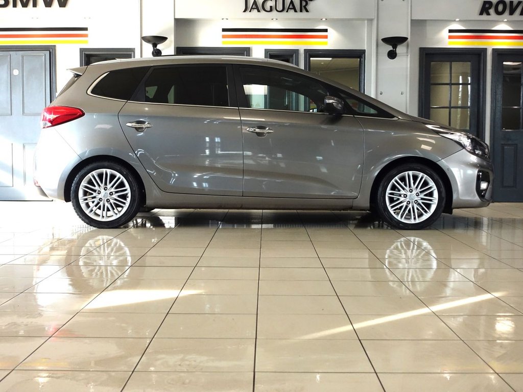 Used Kia Carens 2017 for sale - 76223279: Photo 7