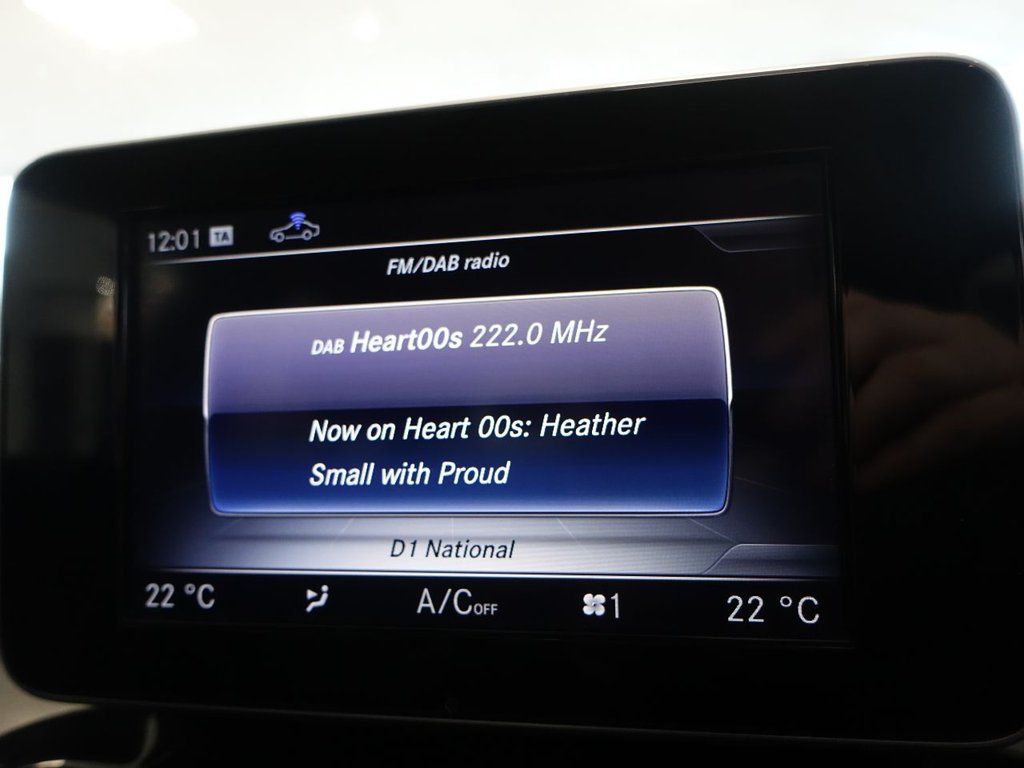 Used Mercedes-Benz C Class 2017 for sale - 76303726: Photo 32