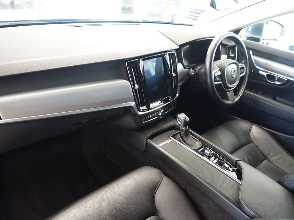 Used Volvo V90 2019 for sale - 76470570: Photo 13