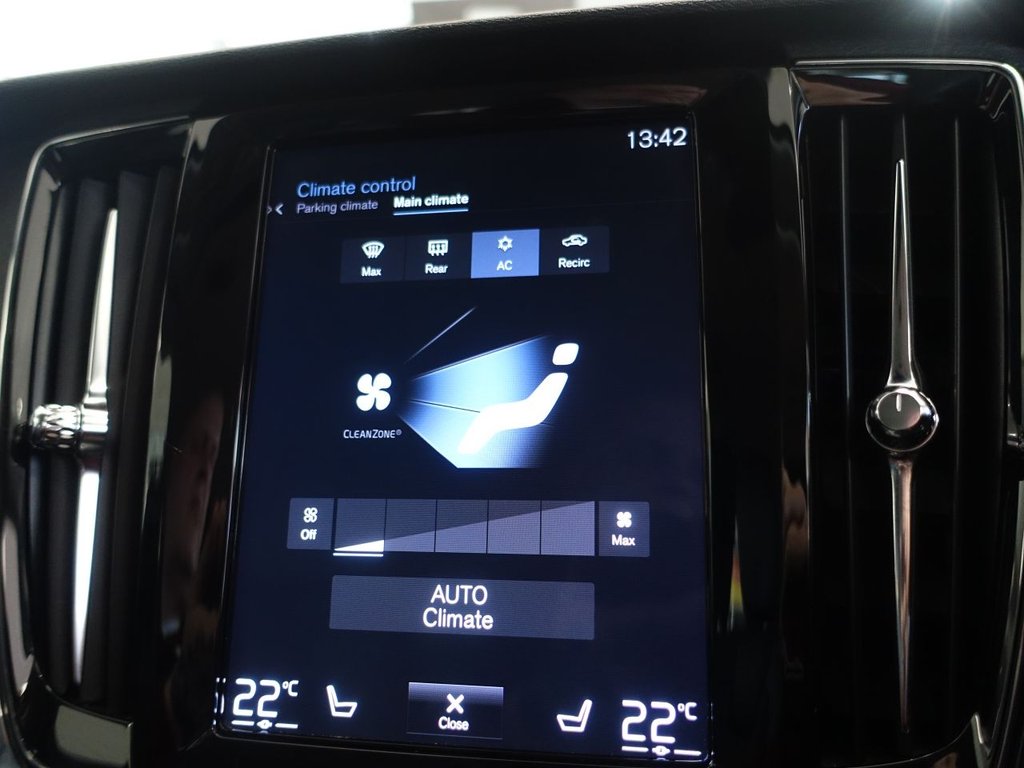 Used Volvo V90 2019 for sale - 76470570: Photo 30