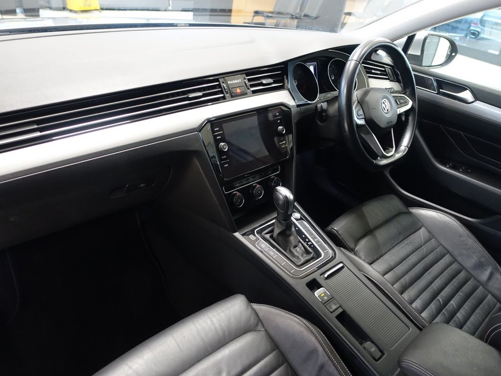 Used Volkswagen Passat 2019 for sale - 76190850: Photo 13
