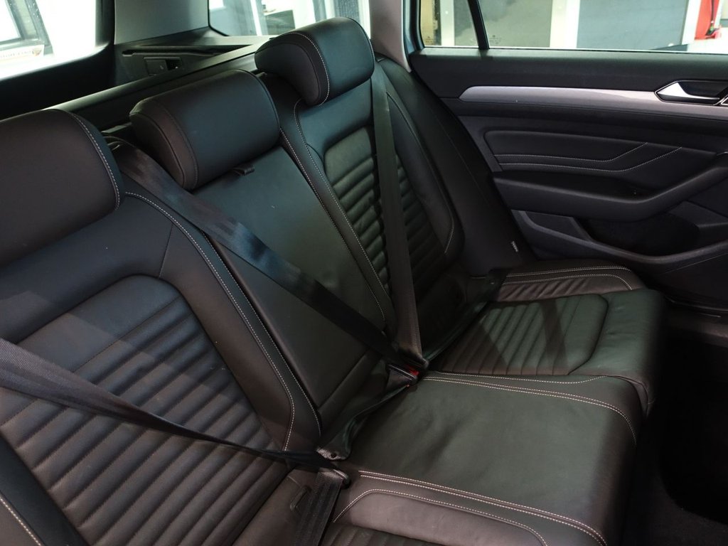 Used Volkswagen Passat 2019 for sale - 76190850: Photo 16