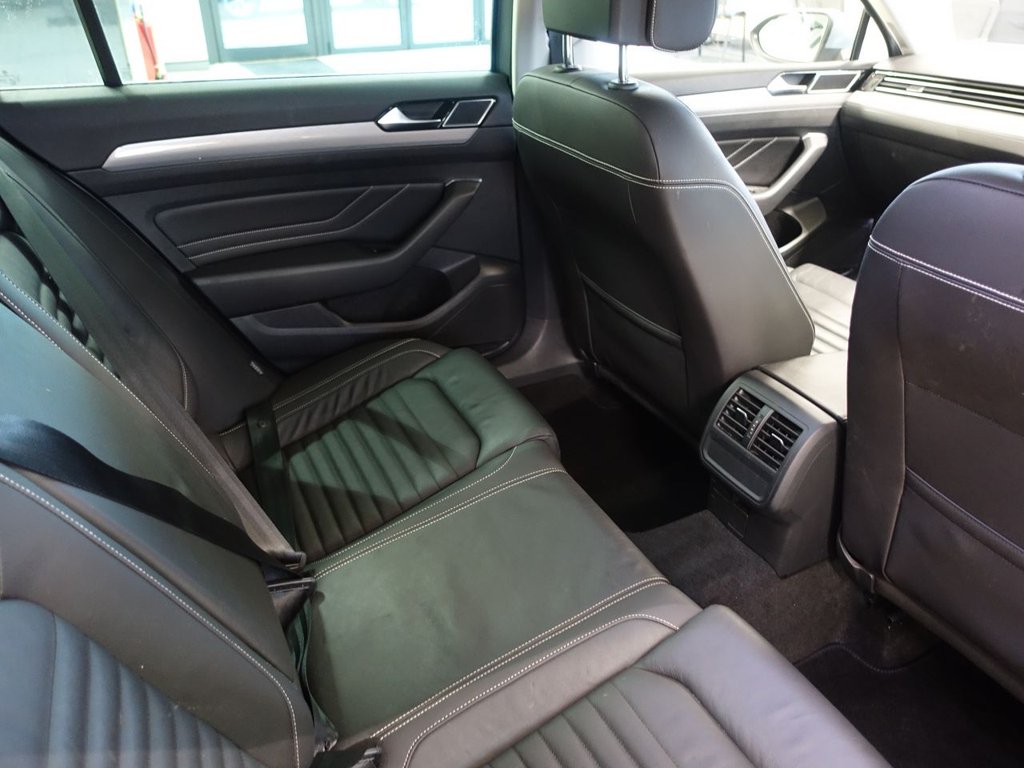 Used Volkswagen Passat 2019 for sale - 76190850: Photo 17