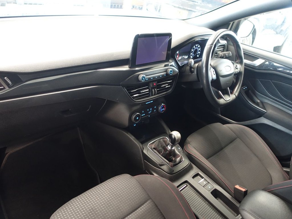 Used Ford Focus 2019 for sale - 76386401: Photo 13