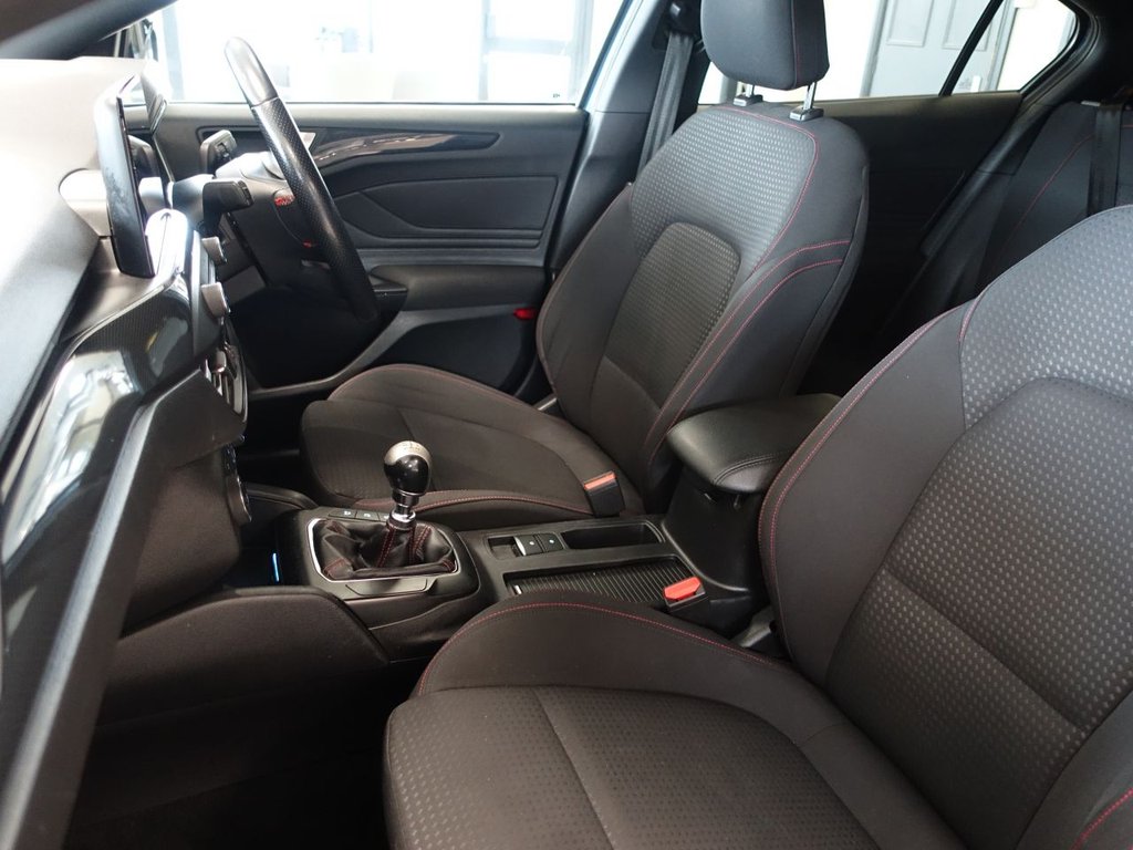 Used Ford Focus 2019 for sale - 76386401: Photo 14