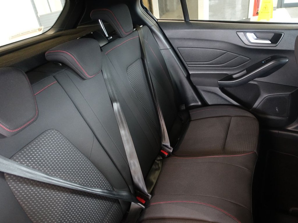 Used Ford Focus 2019 for sale - 76386401: Photo 16