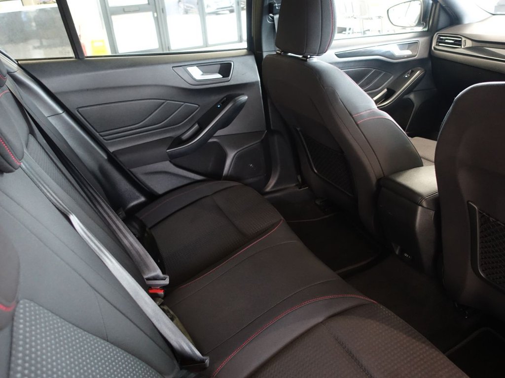 Used Ford Focus 2019 for sale - 76386401: Photo 17