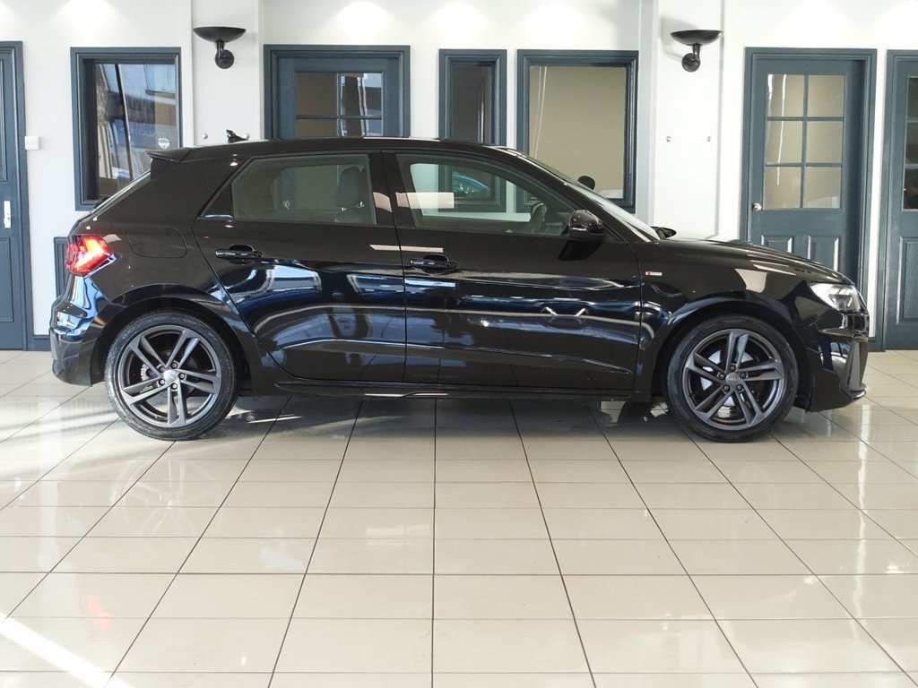 Used Audi A1 2019 for sale - 76279798: Photo 2