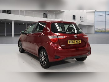 Used Toyota Yaris 2018 for sale - 76223746: Photo 3