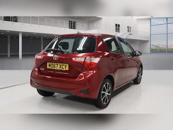 Used Toyota Yaris 2018 for sale - 76223746: Photo 4