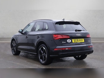 Used Audi Q5 2019 for sale - 76617500: Photo