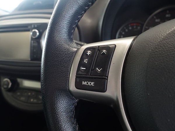 Used Toyota Yaris 2013 for sale - 76185069: Photo 19