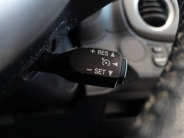 Used Toyota Yaris 2013 for sale - 76185069: Photo 23