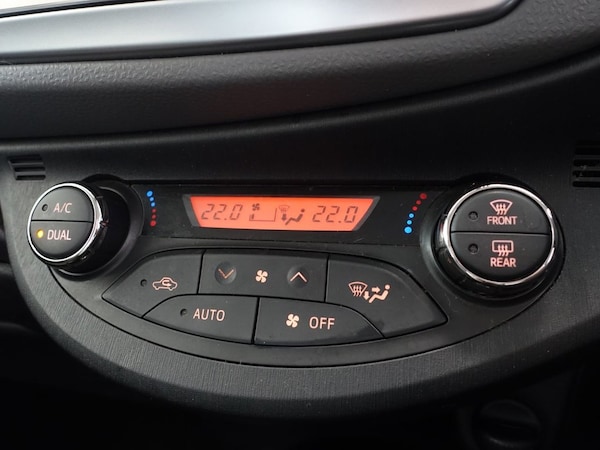 Used Toyota Yaris 2013 for sale - 76185069: Photo 24