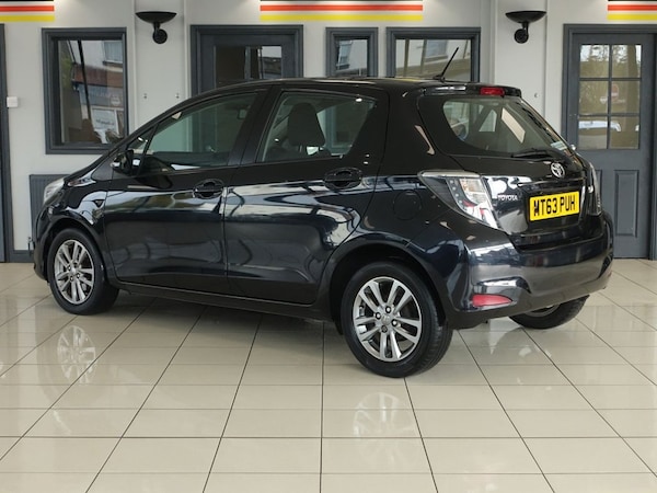 Used Toyota Yaris 2013 for sale - 76185069: Photo 9