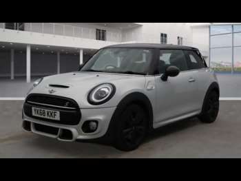 Used MINI Hatch 2018 for sale - 75312659: Photo