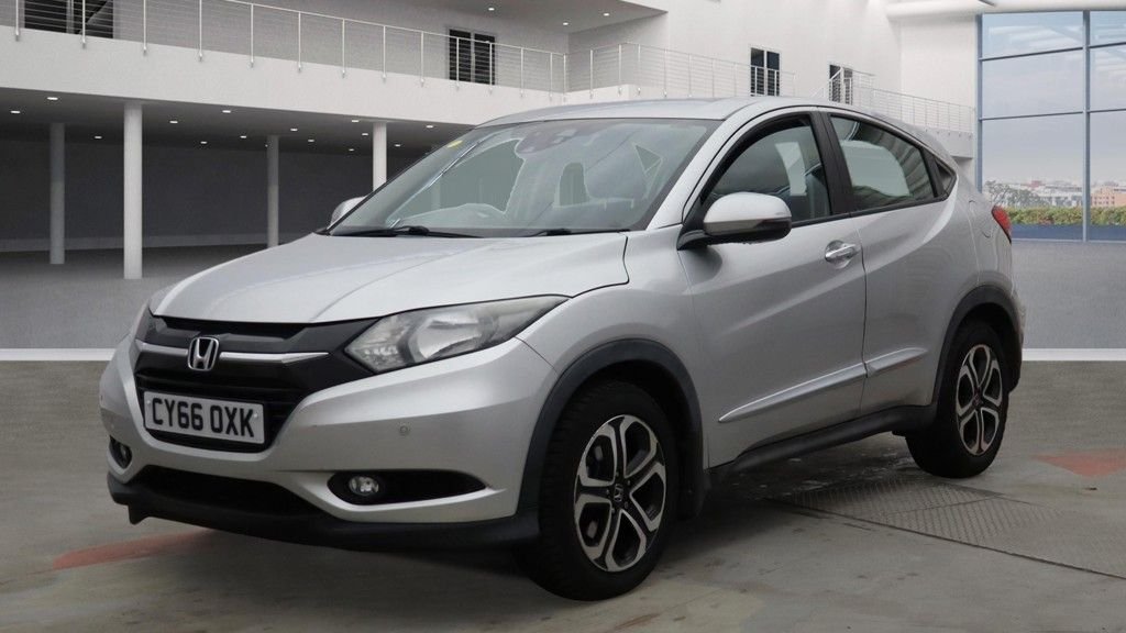Used Honda HR-V 2016 for sale - 76454746: Photo 2