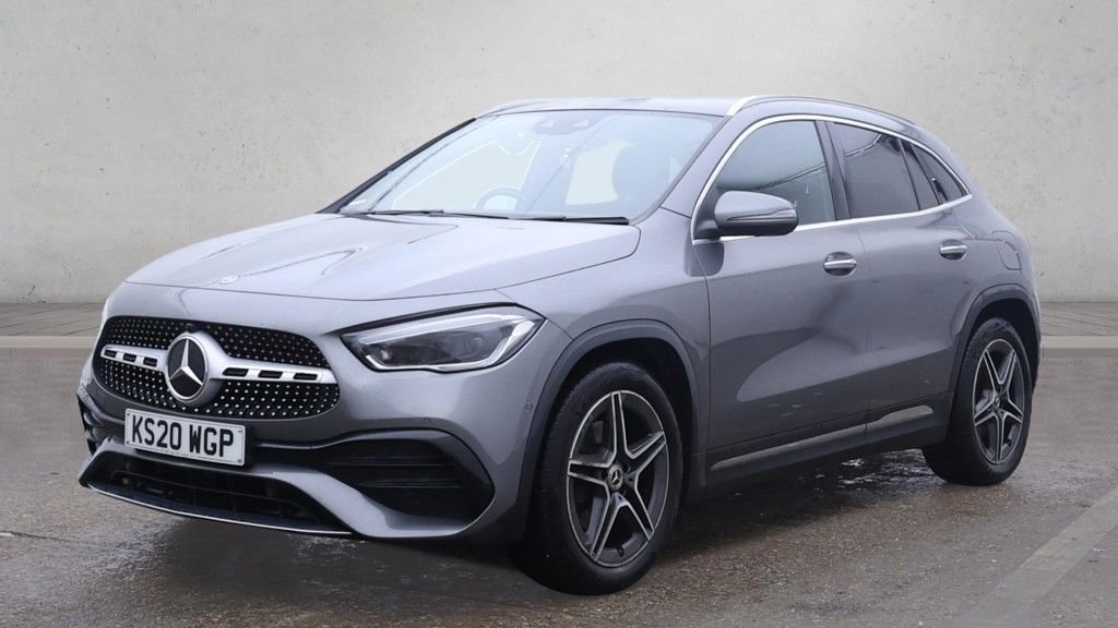 Used Mercedes-Benz GLA 2020 for sale - 76888518: Photo 2