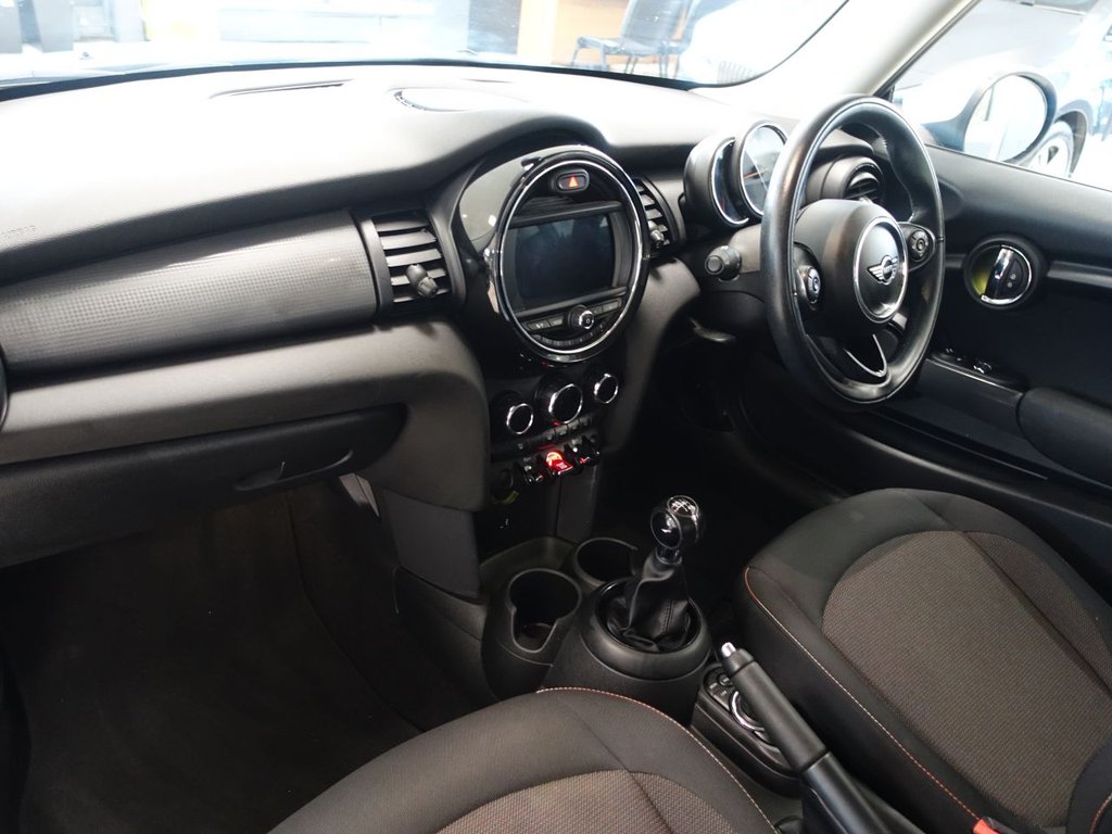 Used MINI Hatch 2018 for sale - 76345585: Photo 13