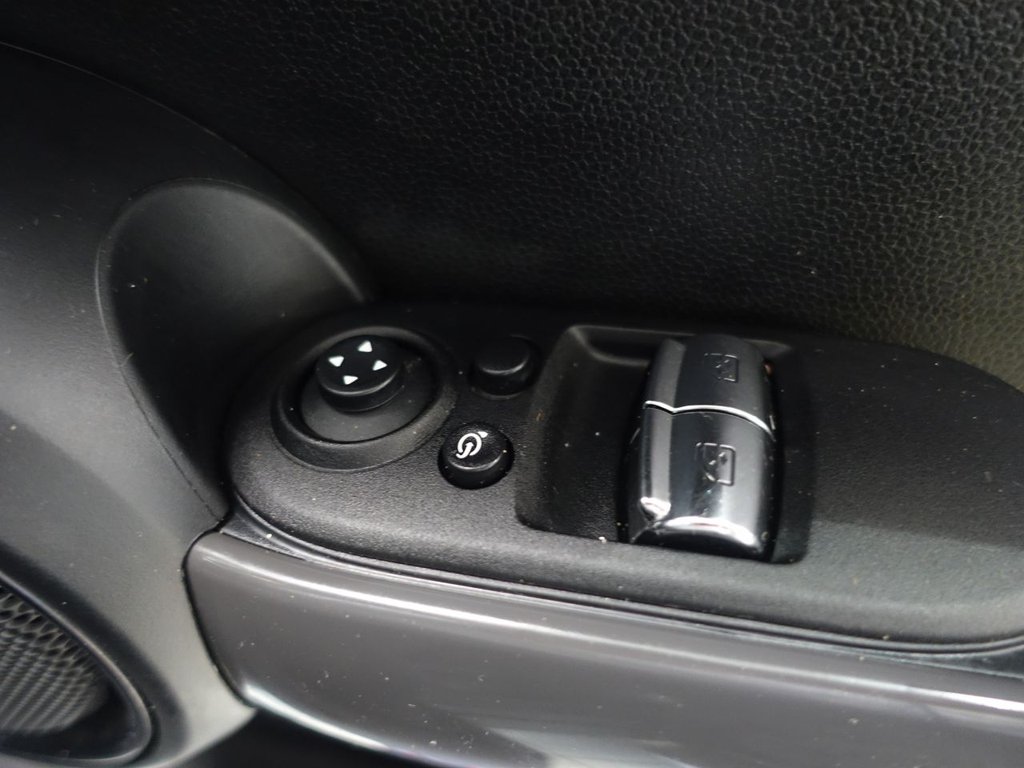 Used MINI Hatch 2018 for sale - 76345585: Photo 27