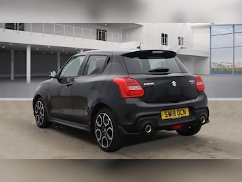 Used Suzuki Swift 2018 for sale - 76345583: Photo