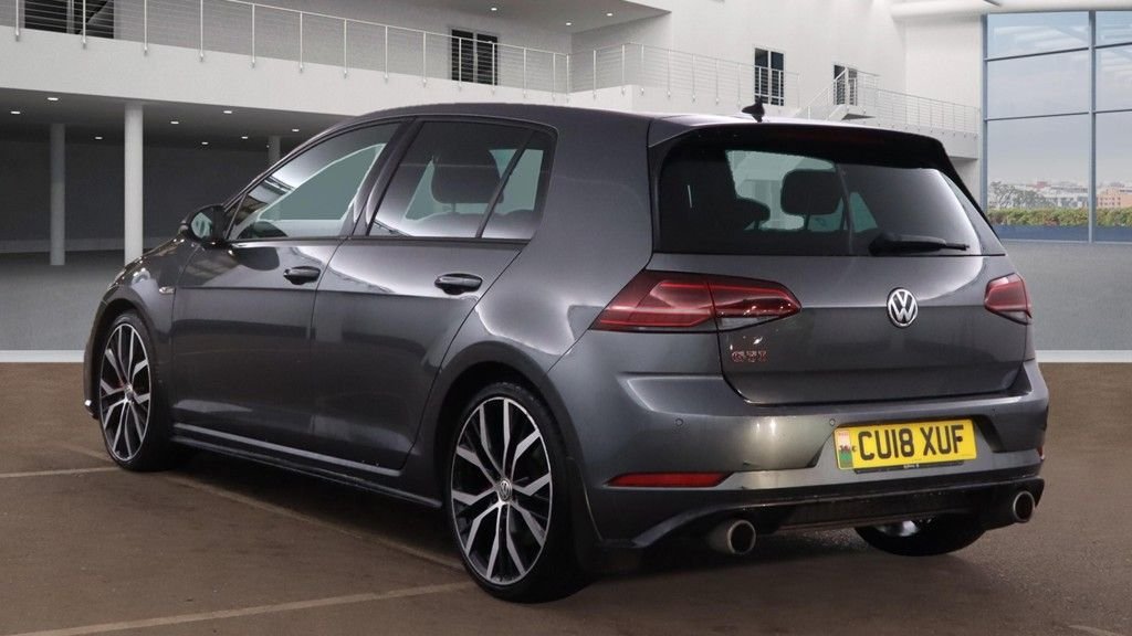 Used Volkswagen Golf 2018 for sale - 76345595: Photo 3