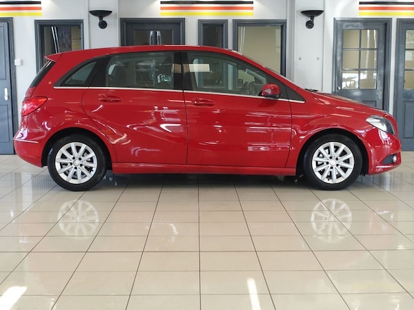 Used Mercedes-Benz B Class 2014 for sale - 76029707: Photo 2