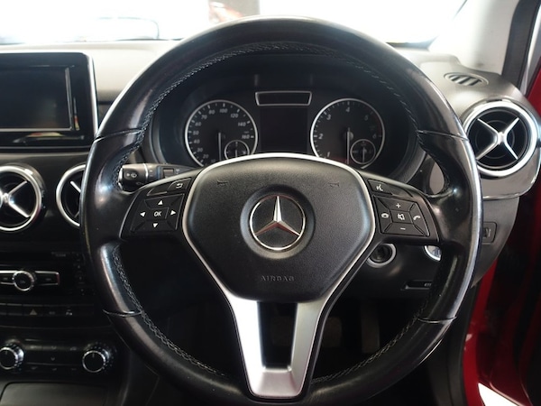 Used Mercedes-Benz B Class 2014 for sale - 76029707: Photo 4