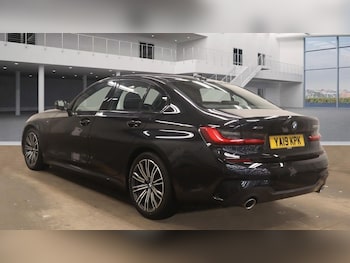 Used BMW 3 Series 2019 for sale - 75704094: Photo