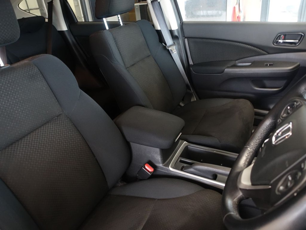 Used Honda CR-V 2018 for sale - 76147698: Photo 15