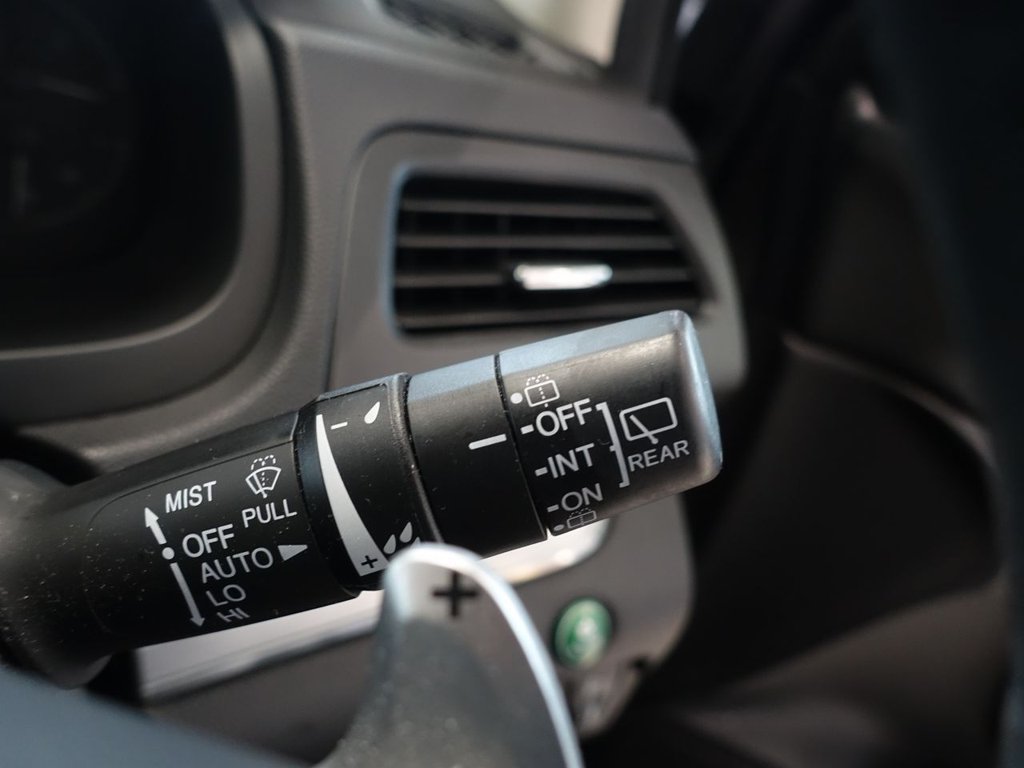 Used Honda CR-V 2018 for sale - 76147698: Photo 25