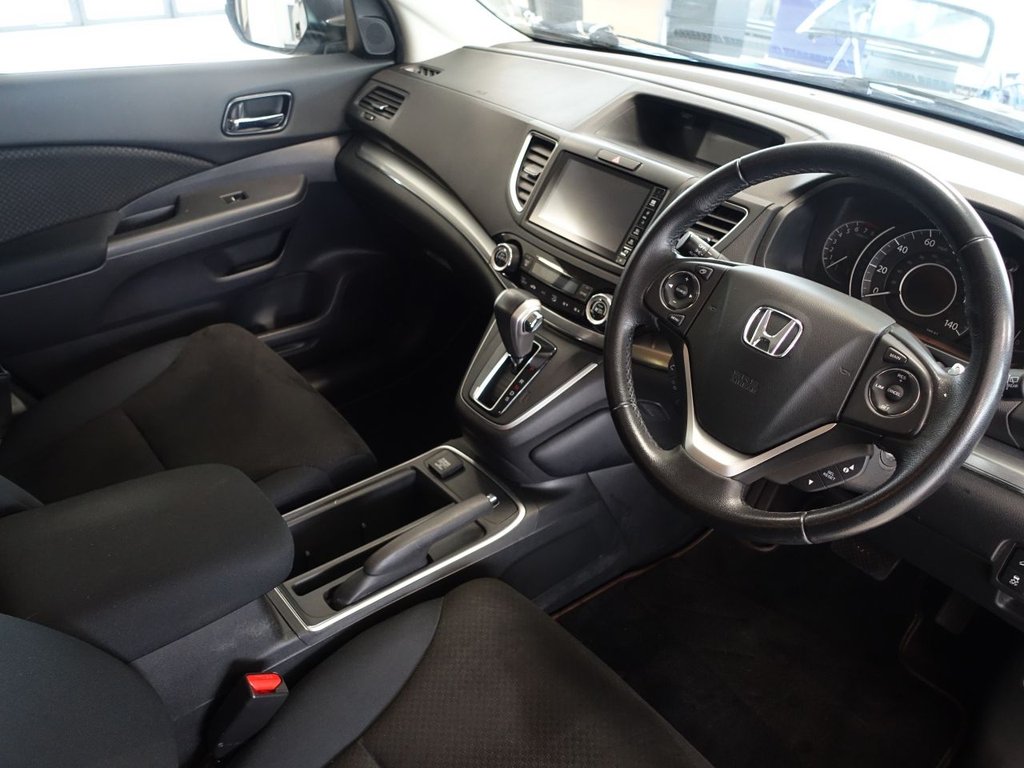 Used Honda CR-V 2018 for sale - 76147698: Photo 3