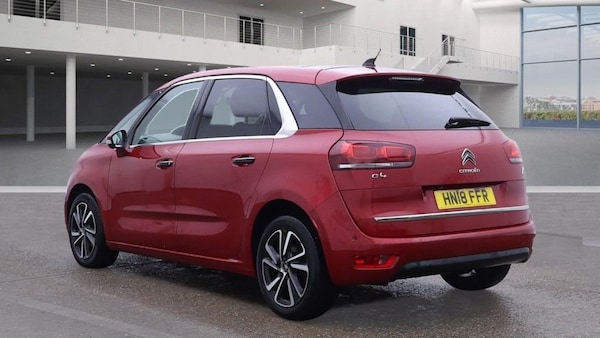 Used Citroen C4 Picasso 2018 for sale - 76279808: Photo 3