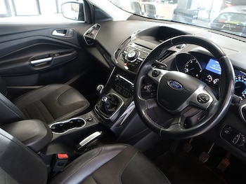 Used Ford Kuga 2015 for sale - 76711387: Photo