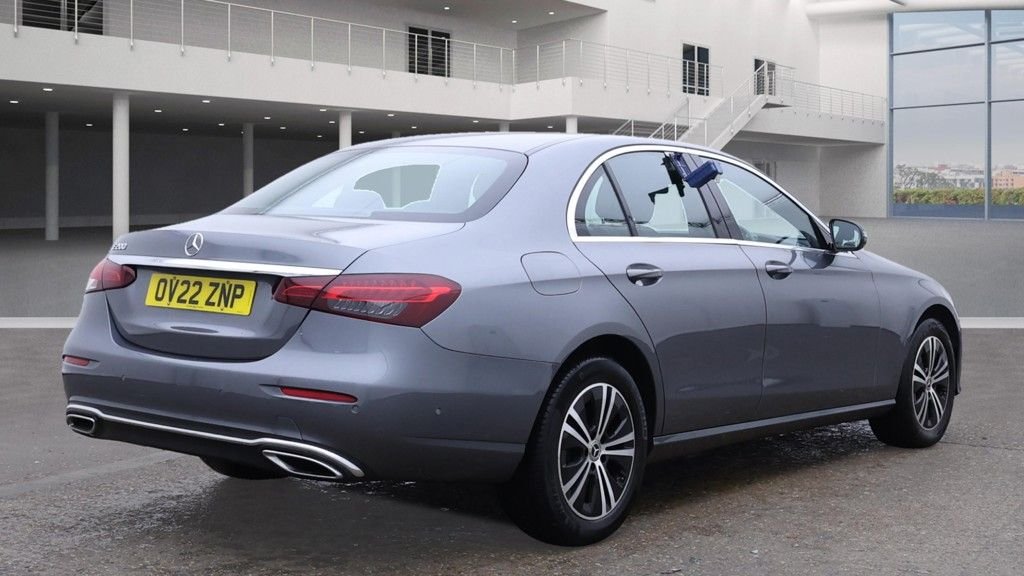 Used Mercedes-Benz E Class 2022 for sale - 76470565: Photo 4