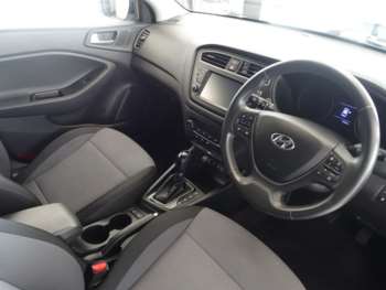 Used Hyundai i20 2020 for sale - 75194339: Photo