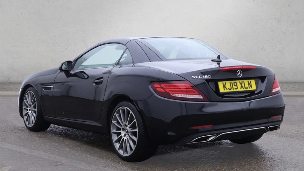 Used Mercedes-Benz SLC 2019 for sale - 76539663: Photo 3