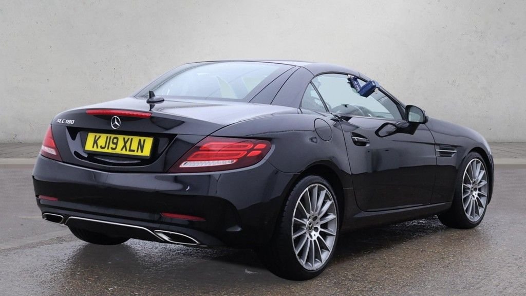 Used Mercedes-Benz SLC 2019 for sale - 76539663: Photo 4