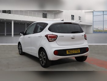 Used Hyundai i10 2019 for sale - 75502932: Photo