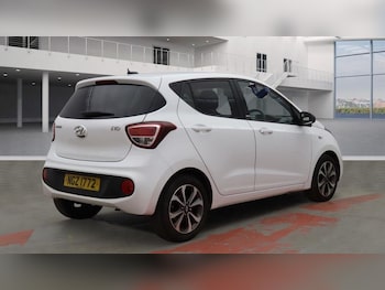 Used Hyundai i10 2019 for sale - 75502932: Photo