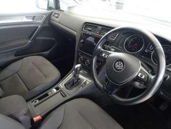Used Volkswagen Golf 2019 for sale - 74380113: Photo