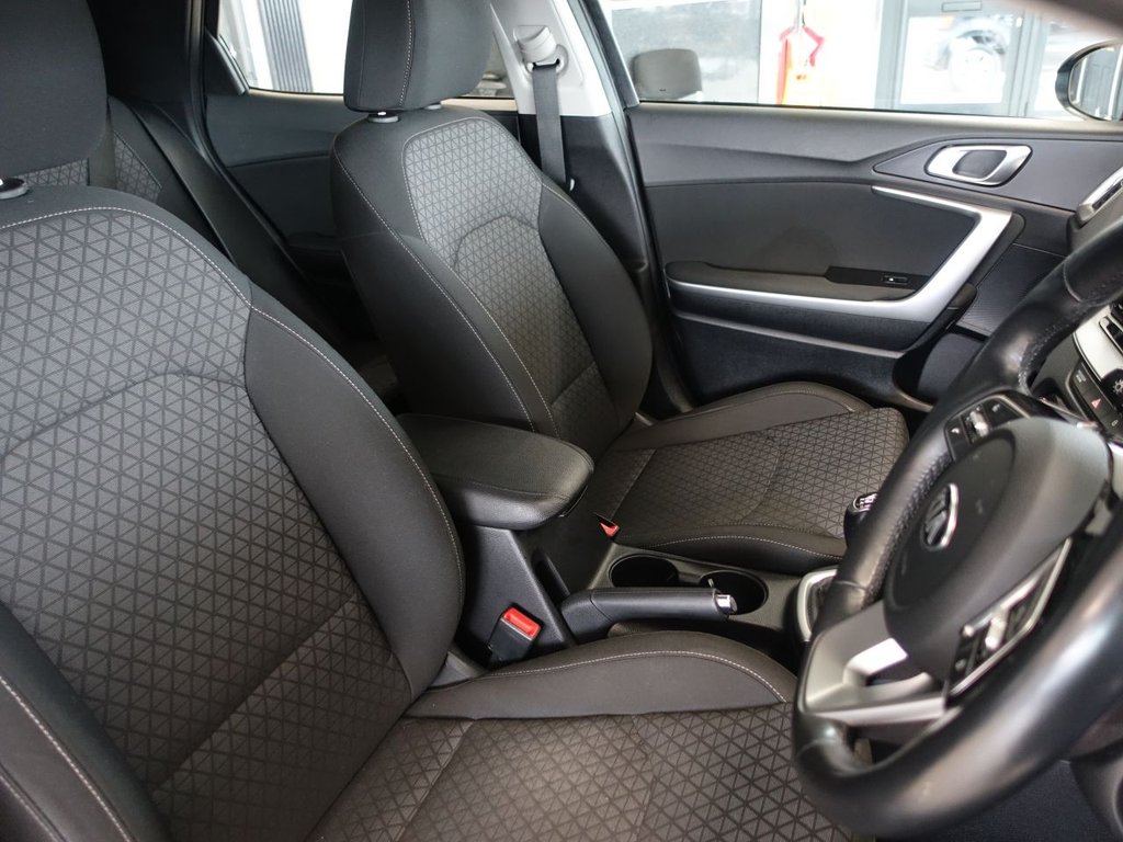 Used Kia XCeed 2020 for sale - 76454635: Photo 15