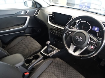 Used Kia XCeed 2020 for sale - 76454635: Photo