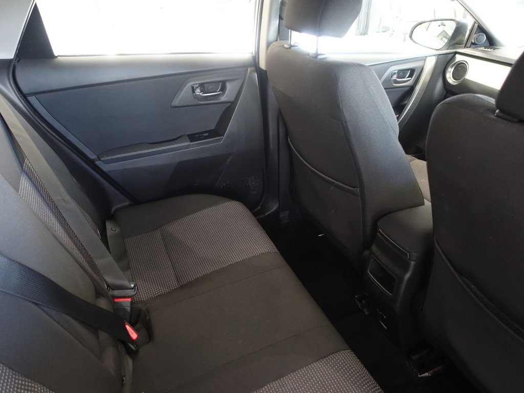 Used Toyota Auris 2013 for sale - 76333978: Photo 16