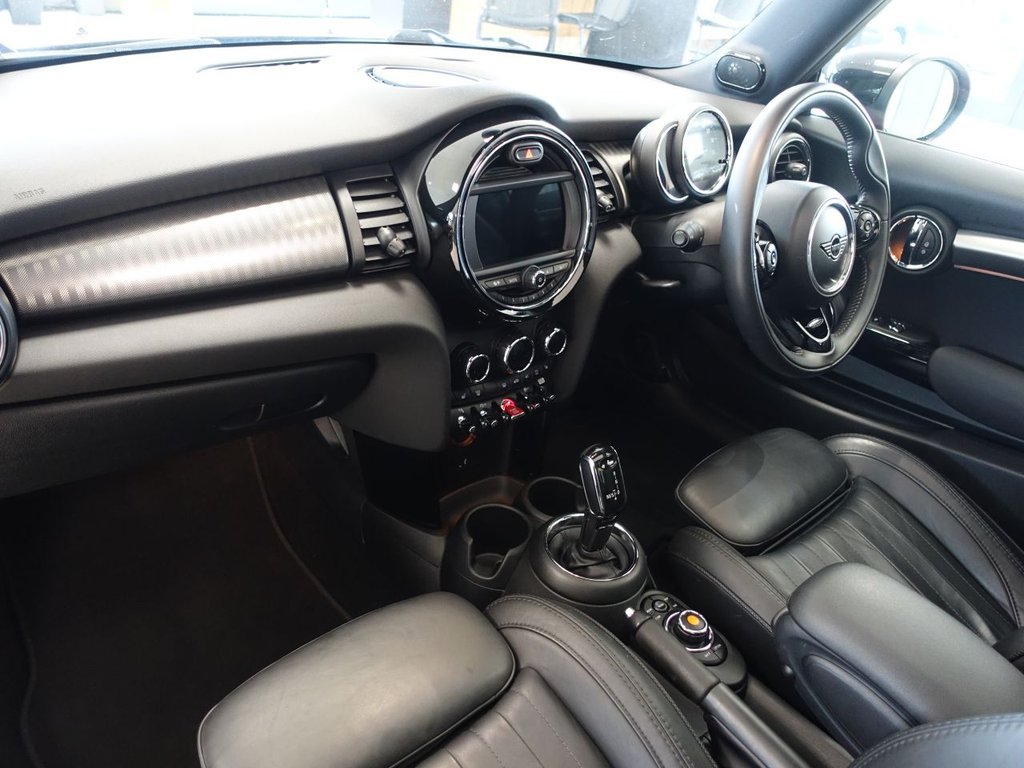 Used MINI Hatch 2021 for sale - 76345604: Photo 15