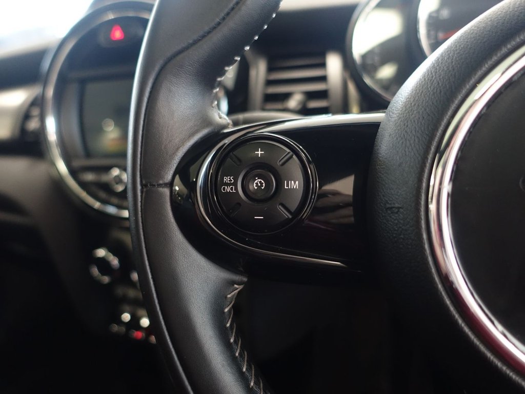 Used MINI Hatch 2021 for sale - 76345604: Photo 22