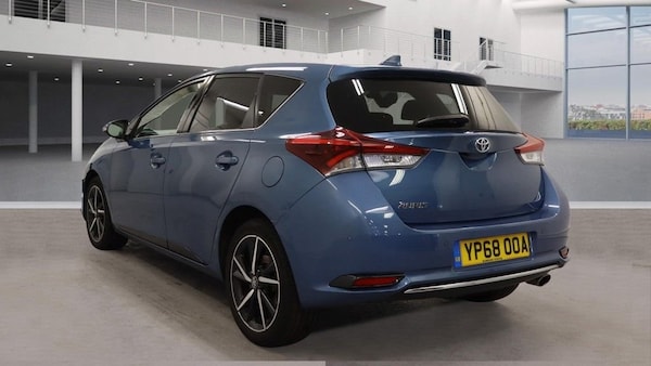 Used Toyota Auris 2018 for sale - 76210665: Photo 3