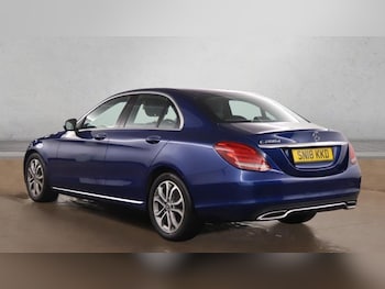 Used Mercedes-Benz C Class 2018 for sale - 76496743: Photo