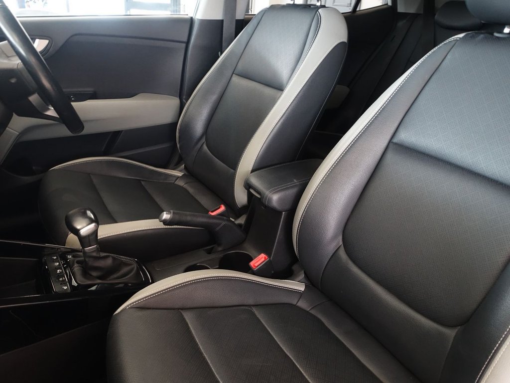 Used Kia Stonic 2019 for sale - 75998525: Photo 30